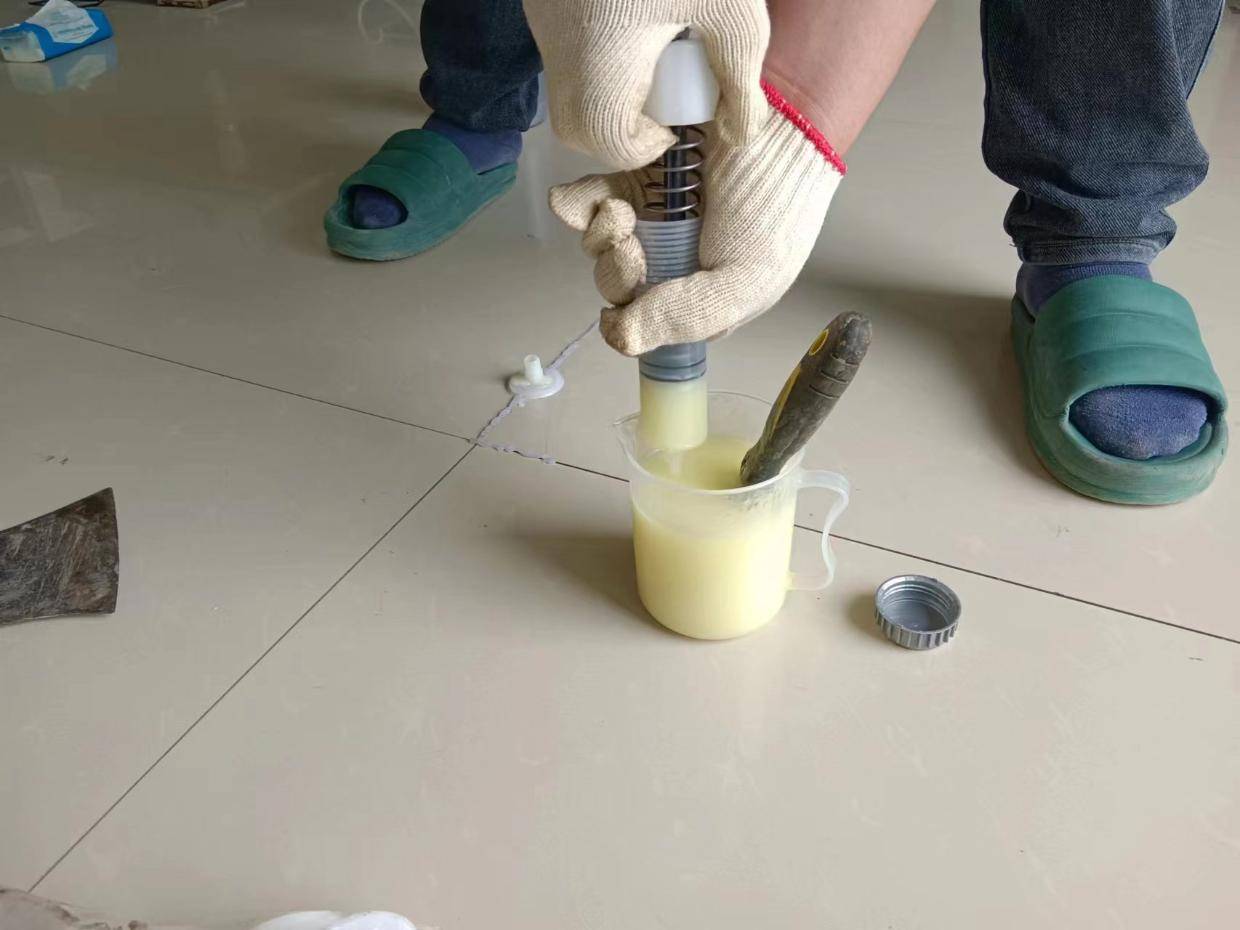 墙砖空鼓怎么灌浆图片(墙砖空鼓的补救方法 注浆)